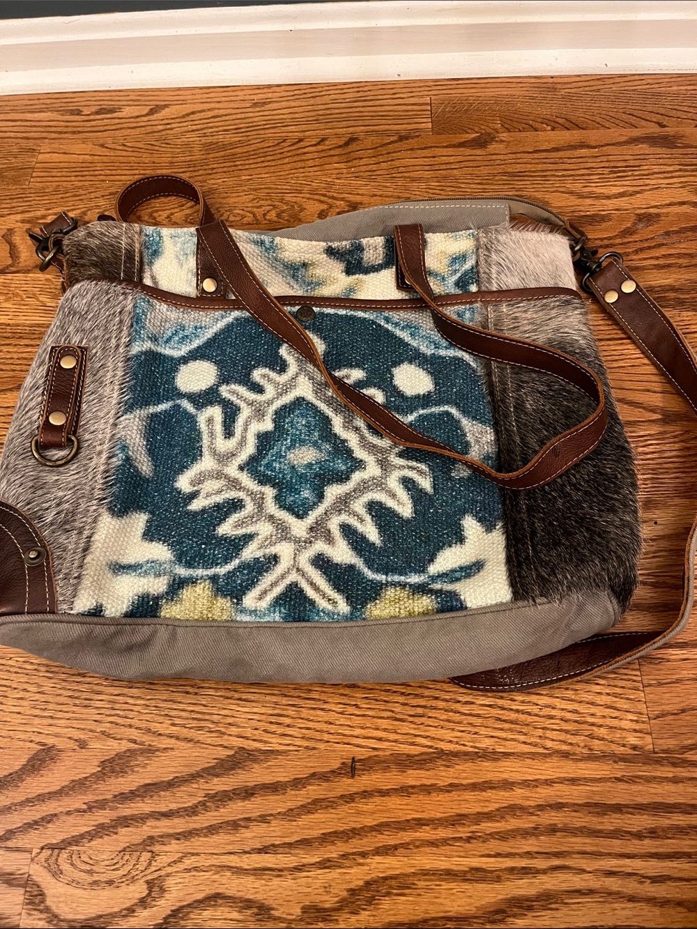 Myra Bag Iridescent Tote Bag (Style S-2175)